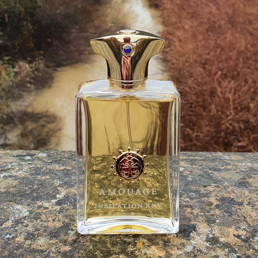 مجموعة العطور الرجالية 100 مل  - مراجعة Amber Musk Oil وسعره